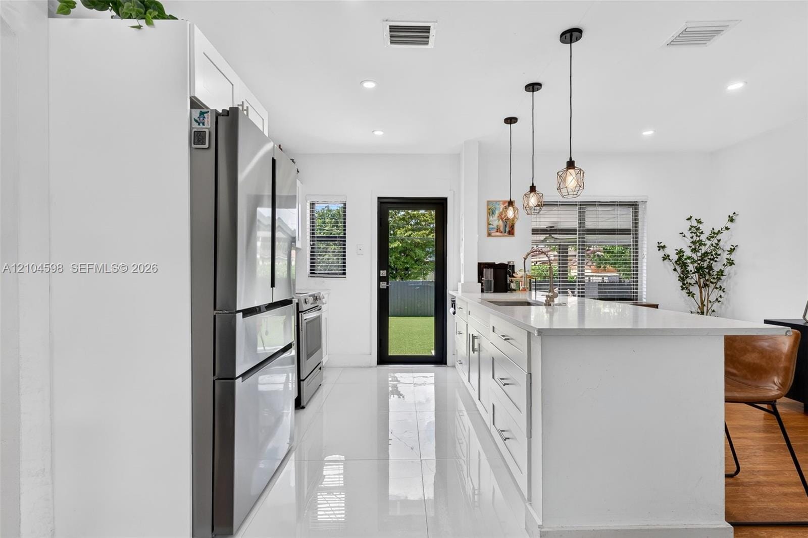 220 SW 51st Court — photo 10