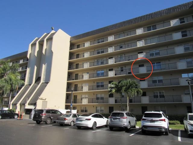 3300 W Rolling Hills Circle Apt 408, Davie, FL 33328