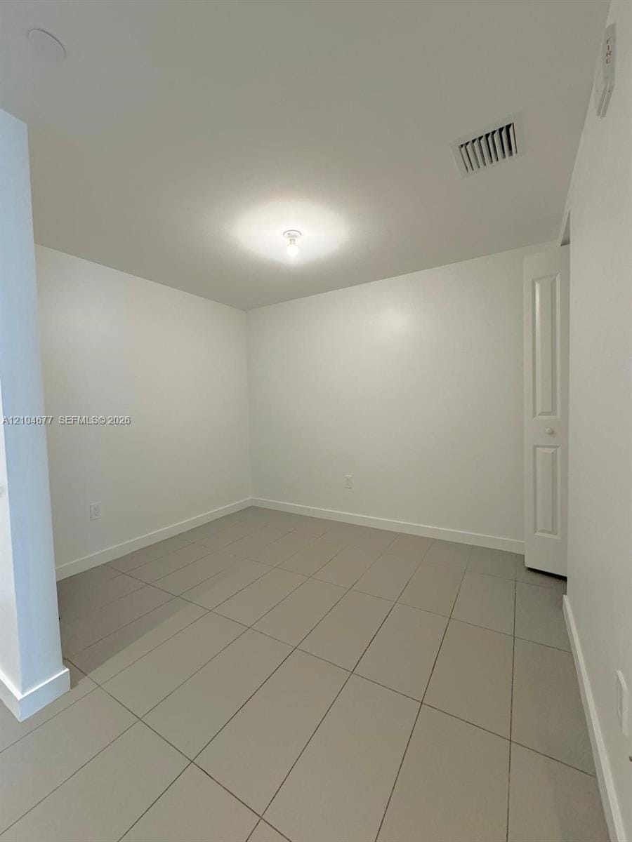 1600 NE 1st Avenue 3114 — photo 4