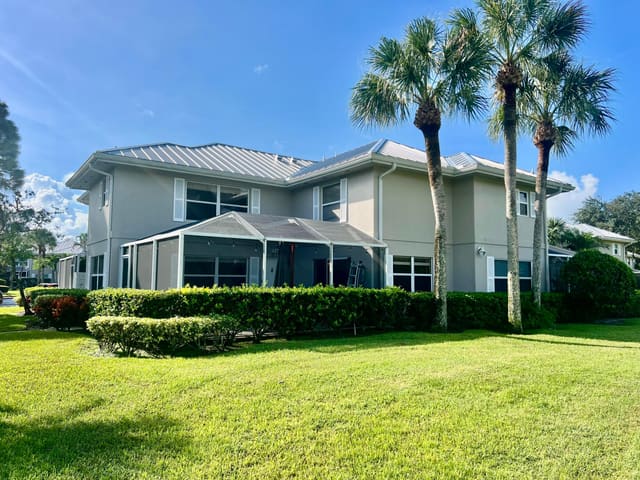 2833 SW Lakemont Place, Palm City, FL 34990