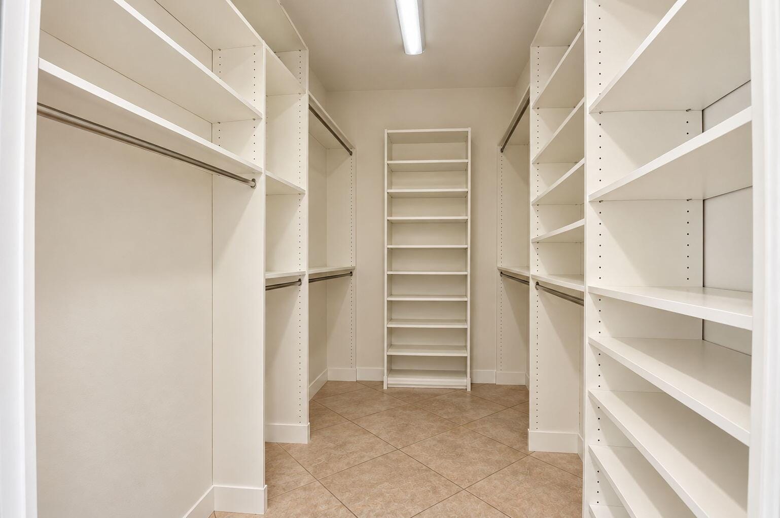 5952 Regal Glen Drive 203 — photo 7