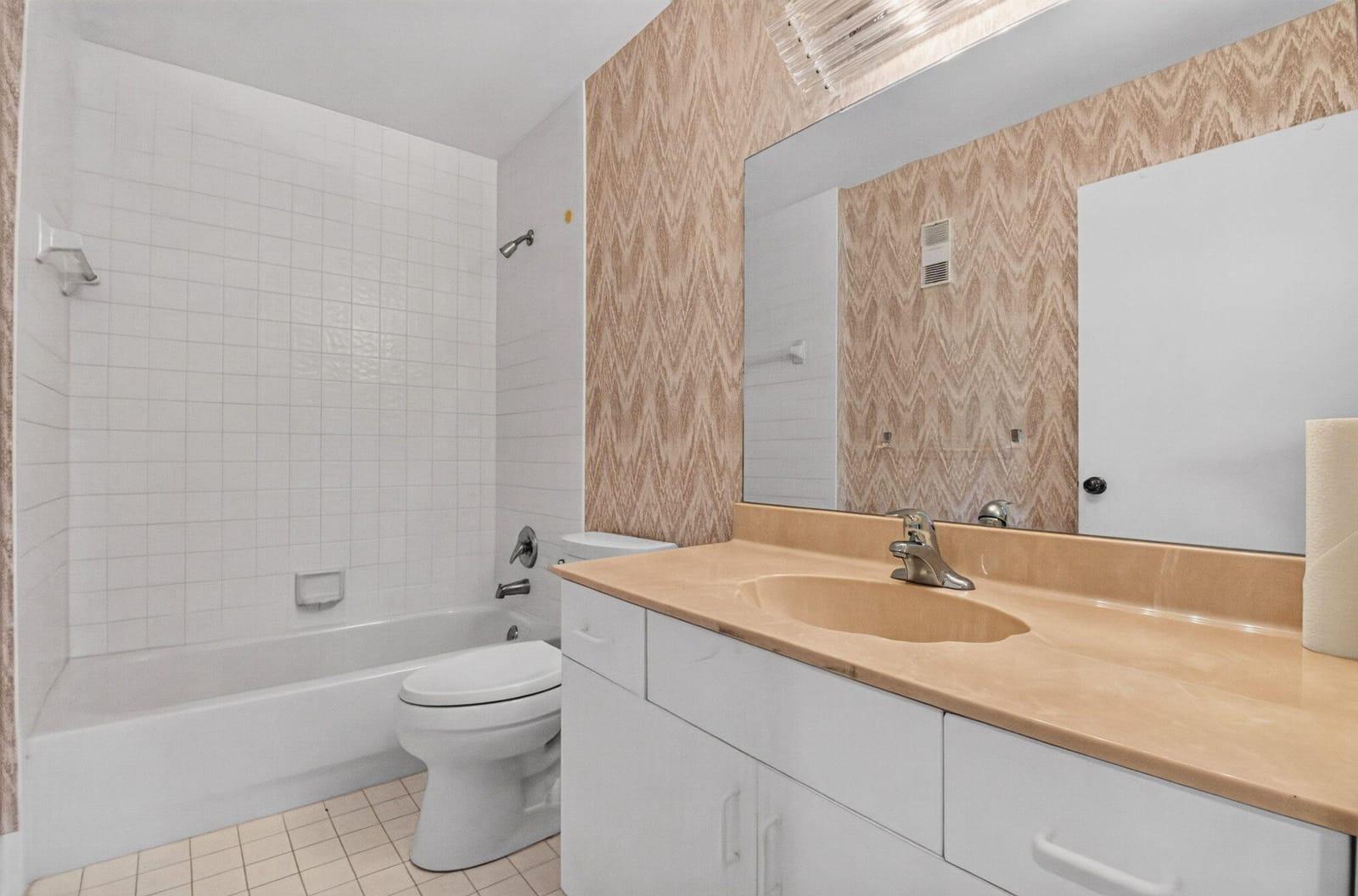 5952 Regal Glen Drive 203 — photo 9