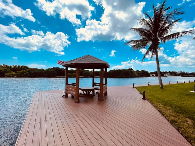 939 KOKOMO KEY Lane, Delray Beach, FL 33483