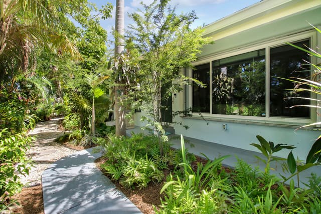 528 Driftwood Road, Village Of North Palm Beach, North Palm Beach, FL