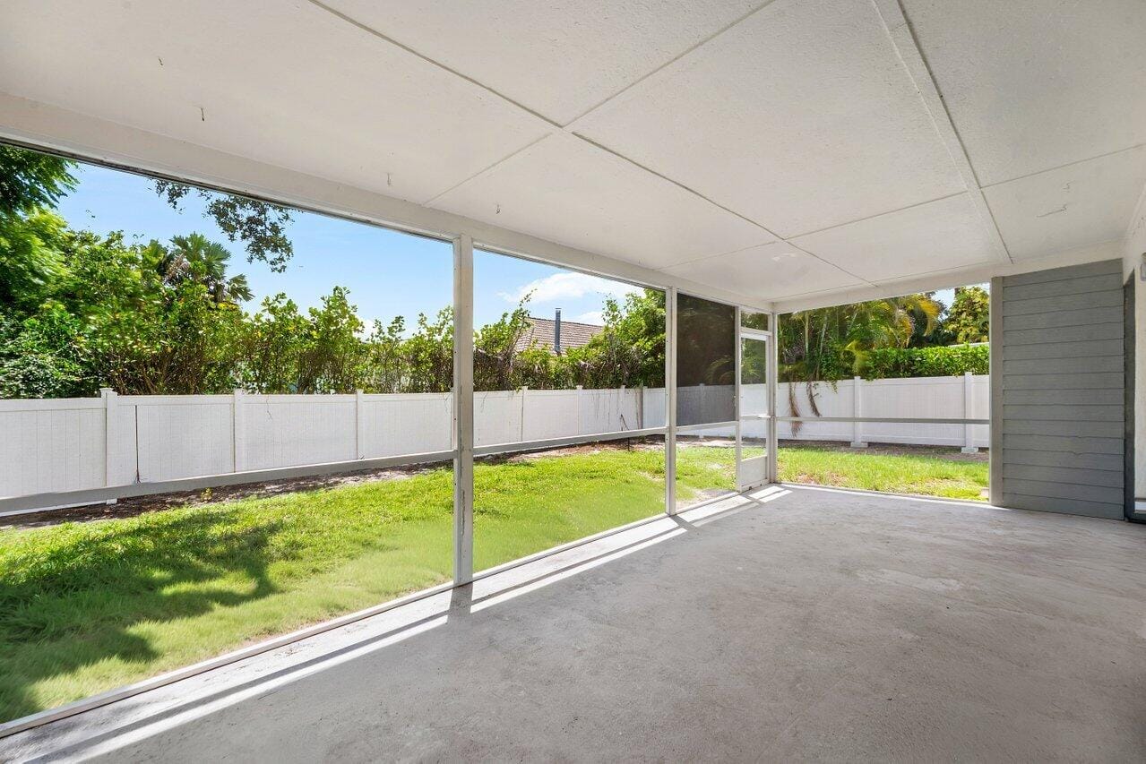 2350 NIKI JO Lane — photo 6