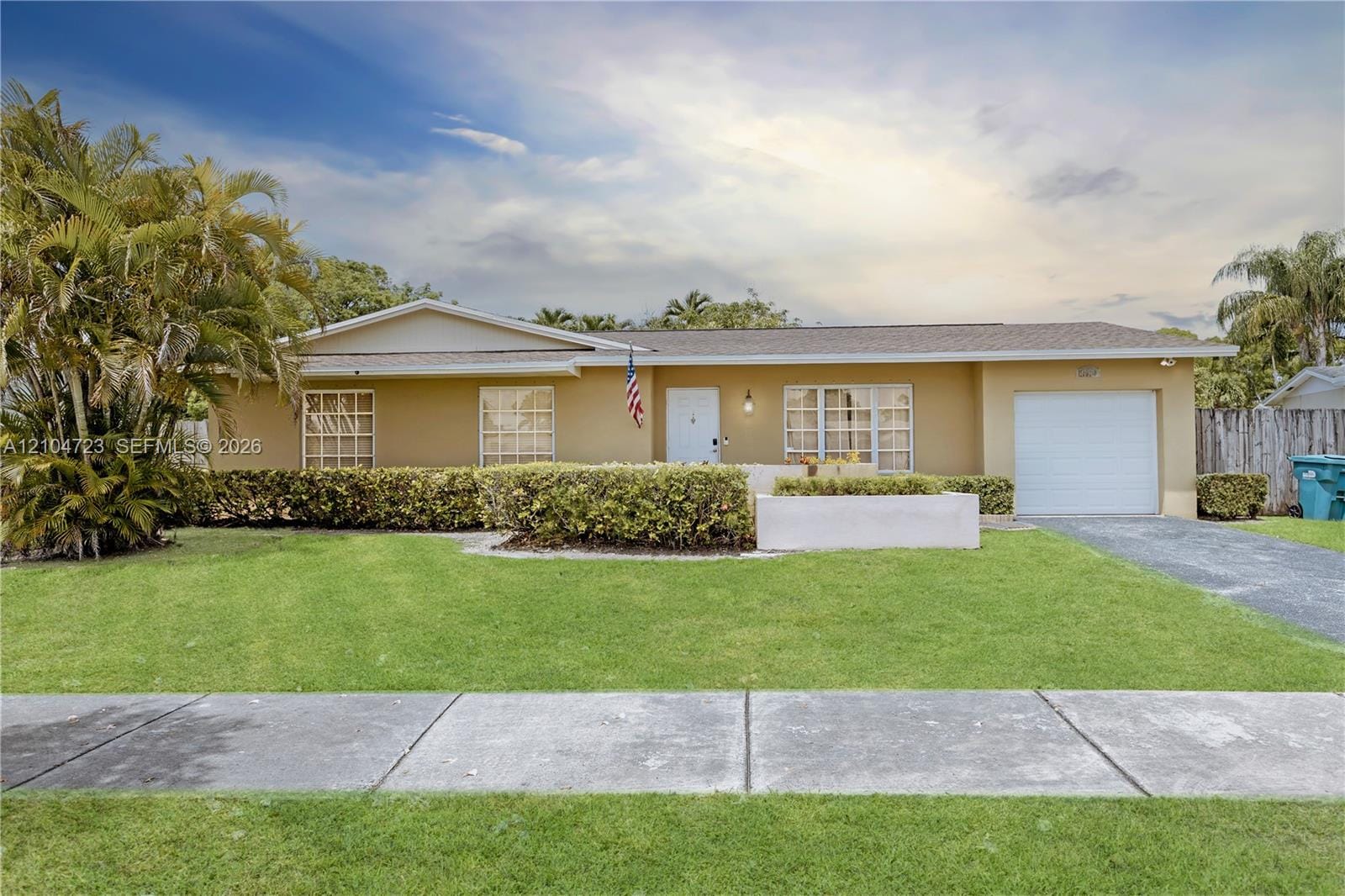 10520 SW 124th Avenue, Miami, FL 33186