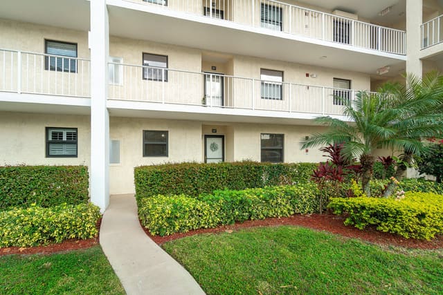 300 N HIGHWAY A1A 107C, Jupiter, FL 33477
