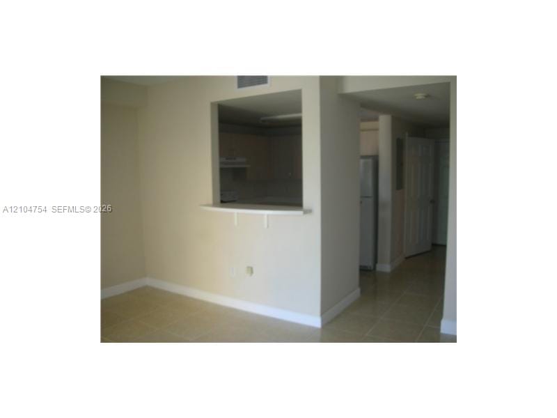 50 Menores Avenue 612 — photo 5