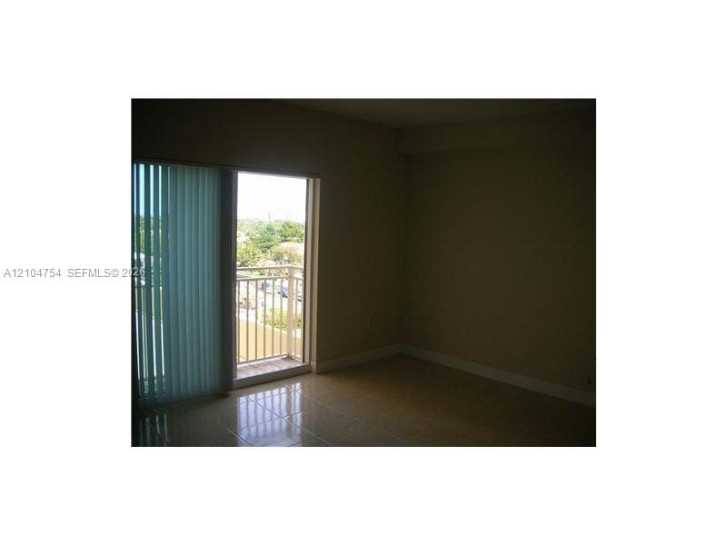 50 Menores Avenue 612 — photo 8
