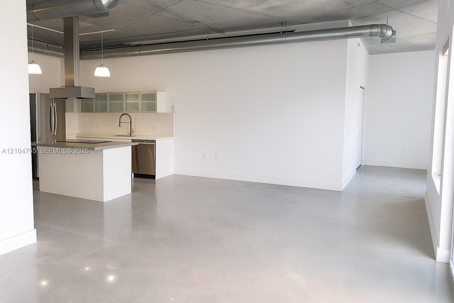 10 S River Drive 1202 — photo 12