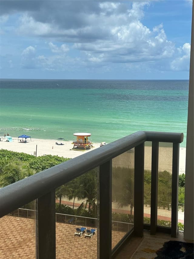 6039 Collins Avenue 815, Miami Beach, FL 33140
