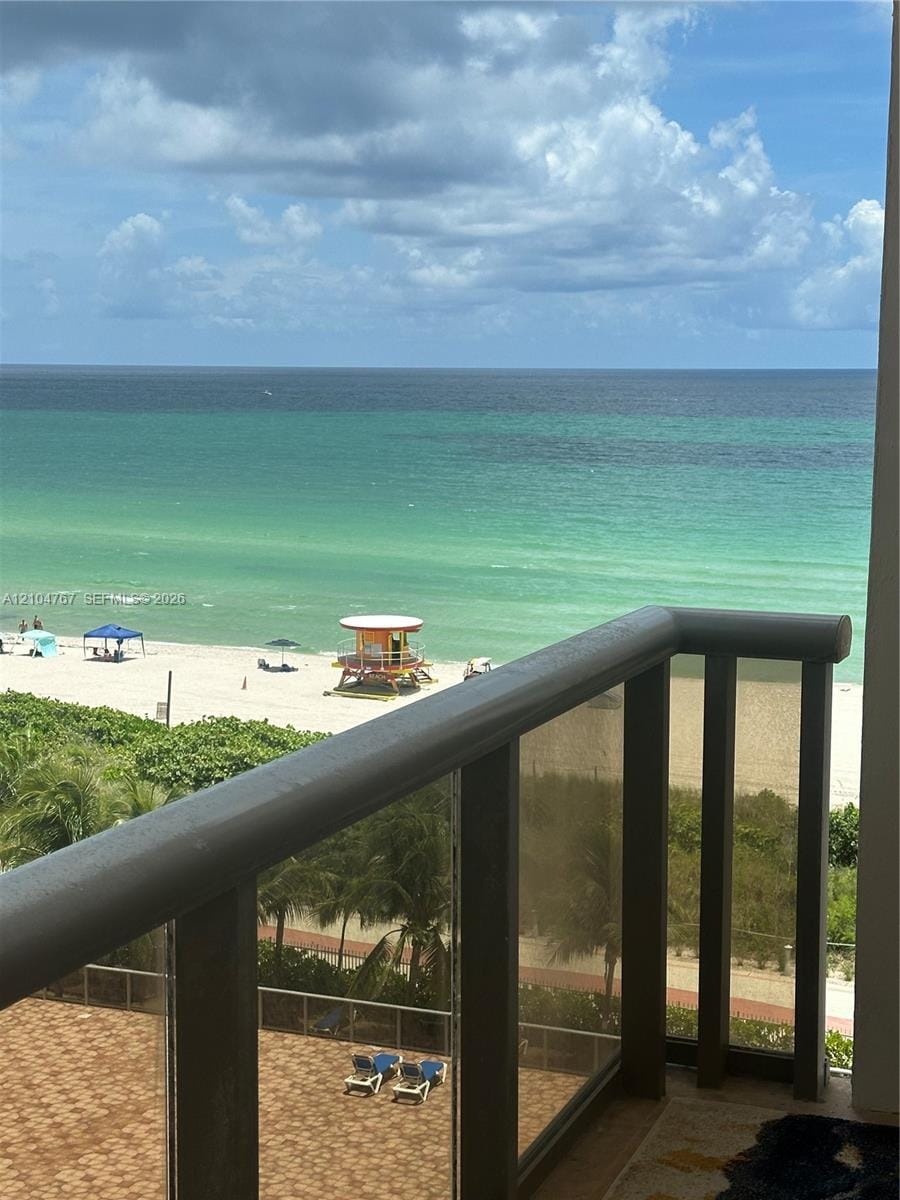 6039 Collins Avenue 815, Miami Beach, FL 33140