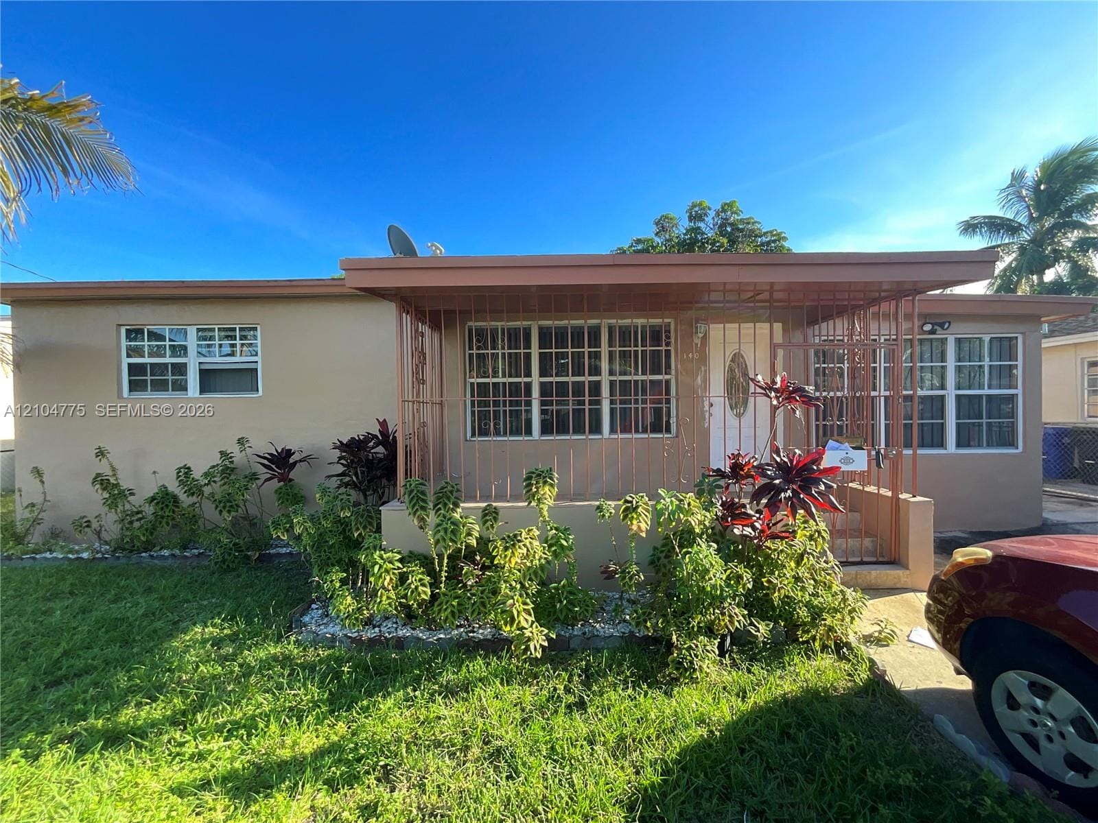 2 bedroom home for sale at 140 171st, North Miami Beach, FL 33162 — $2,300