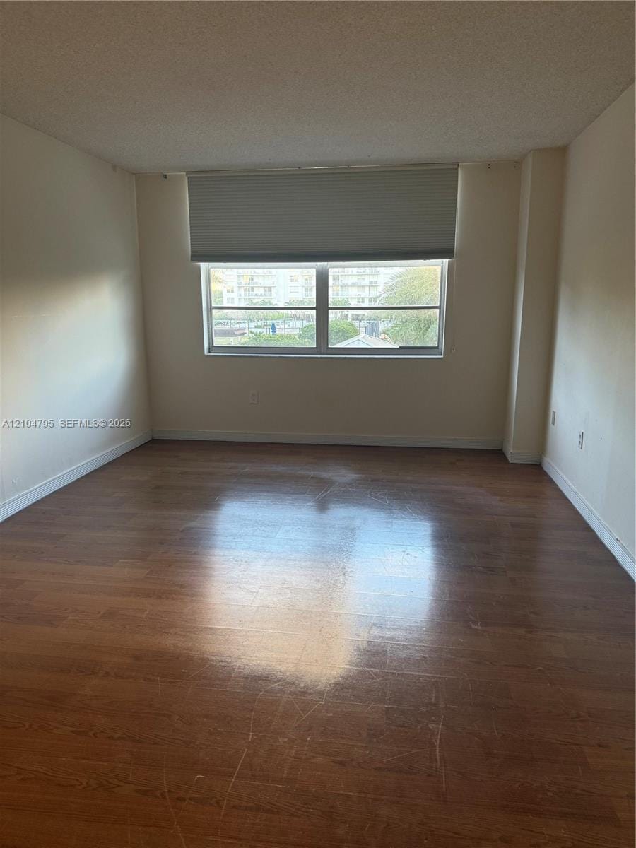 2801 NE 183rd Street 308W — photo 6