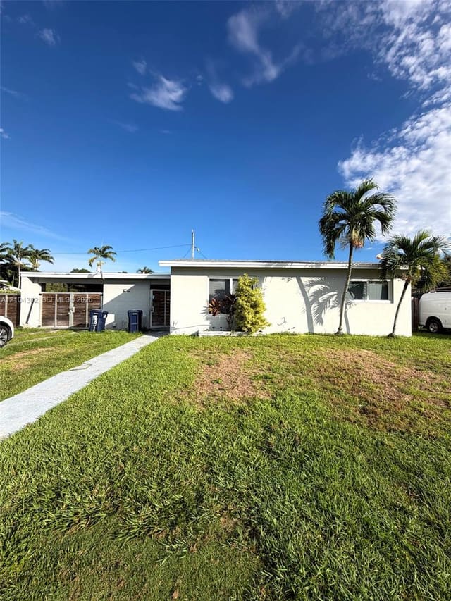 9981 Jamaica Drive, Cutler Bay, FL 33189