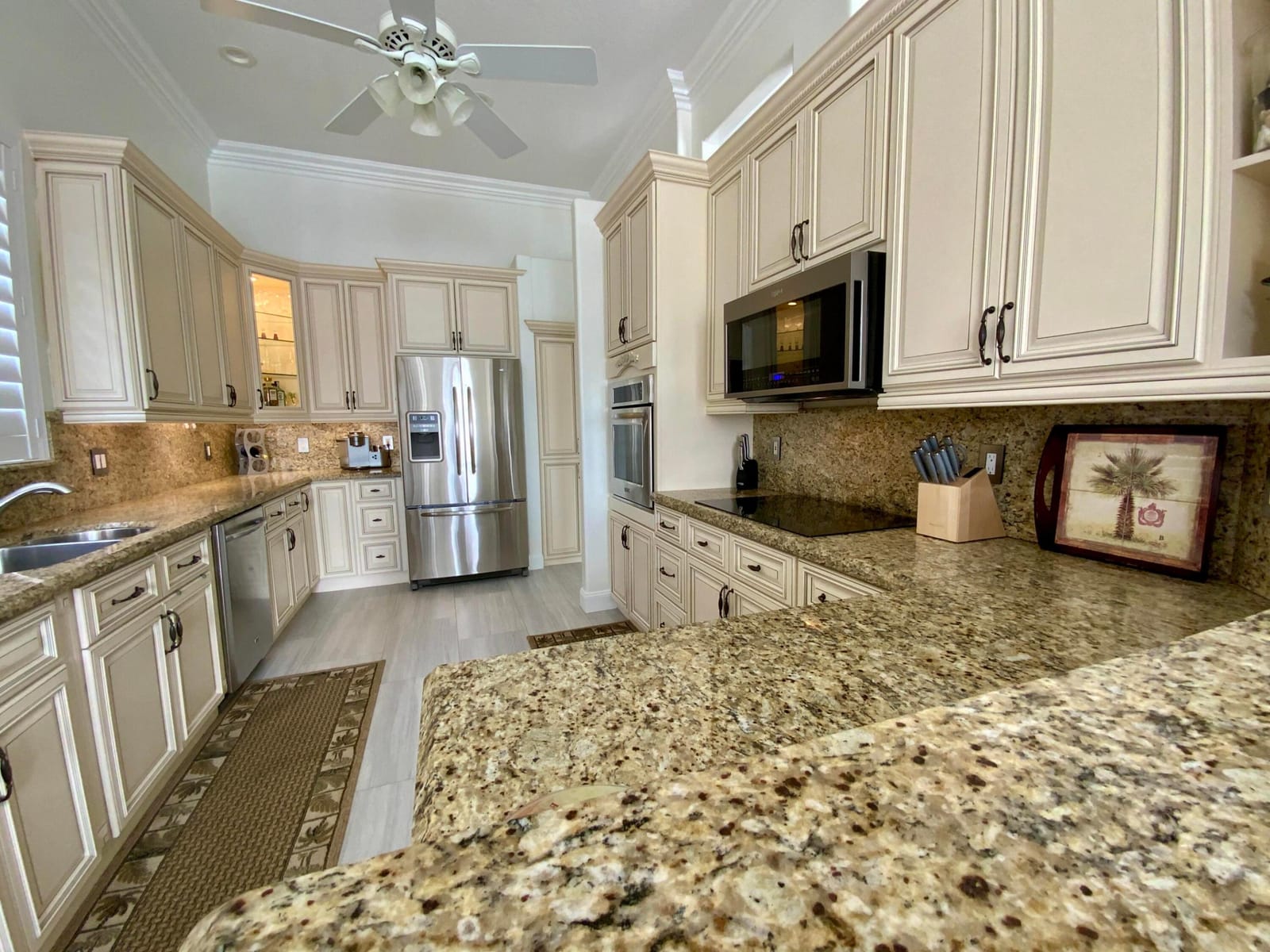 7200 Demedici Circle — photo 12