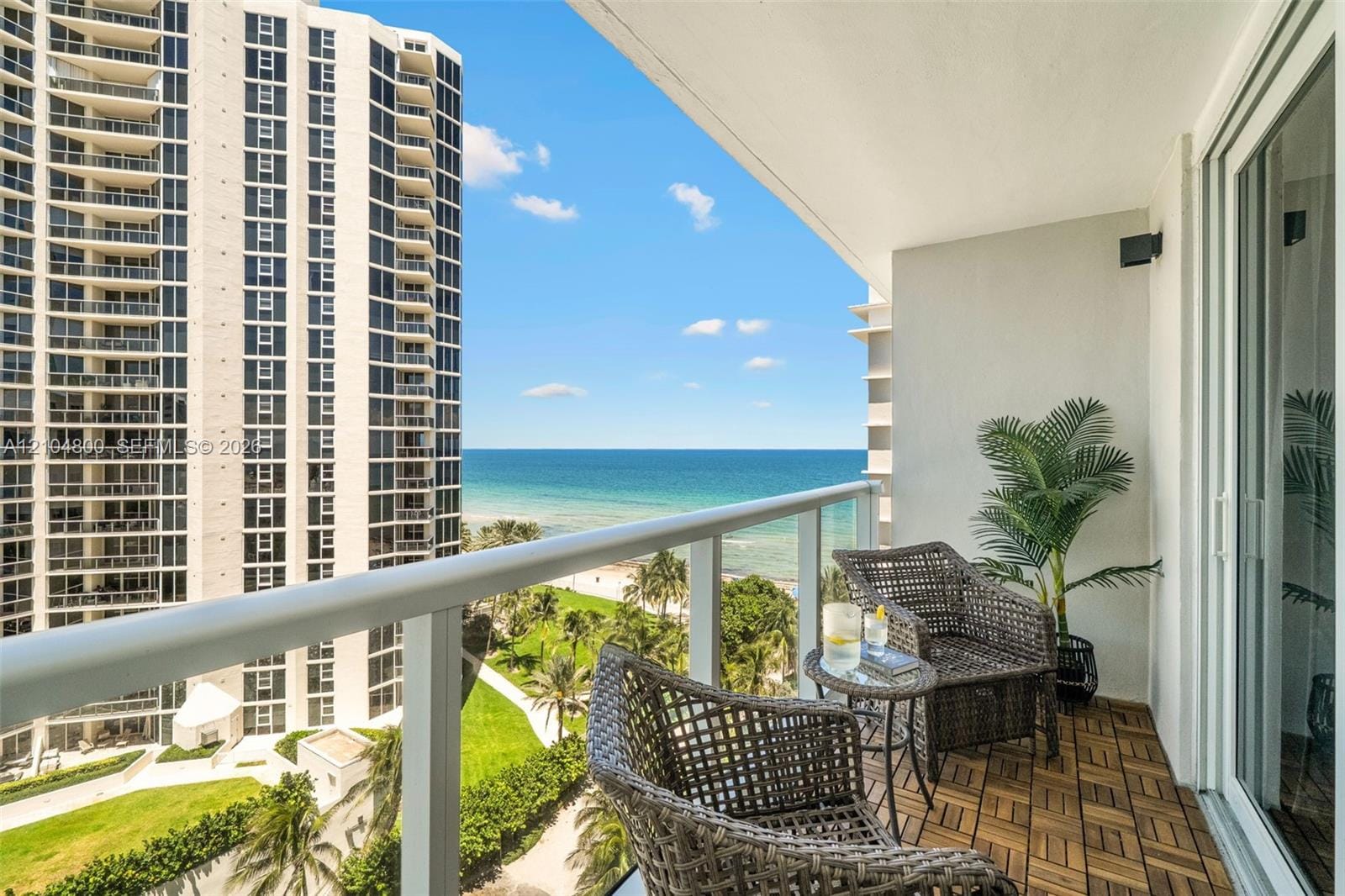 19201 Collins Avenue 924, Sunny Isles Beach, FL 33160 photo 13