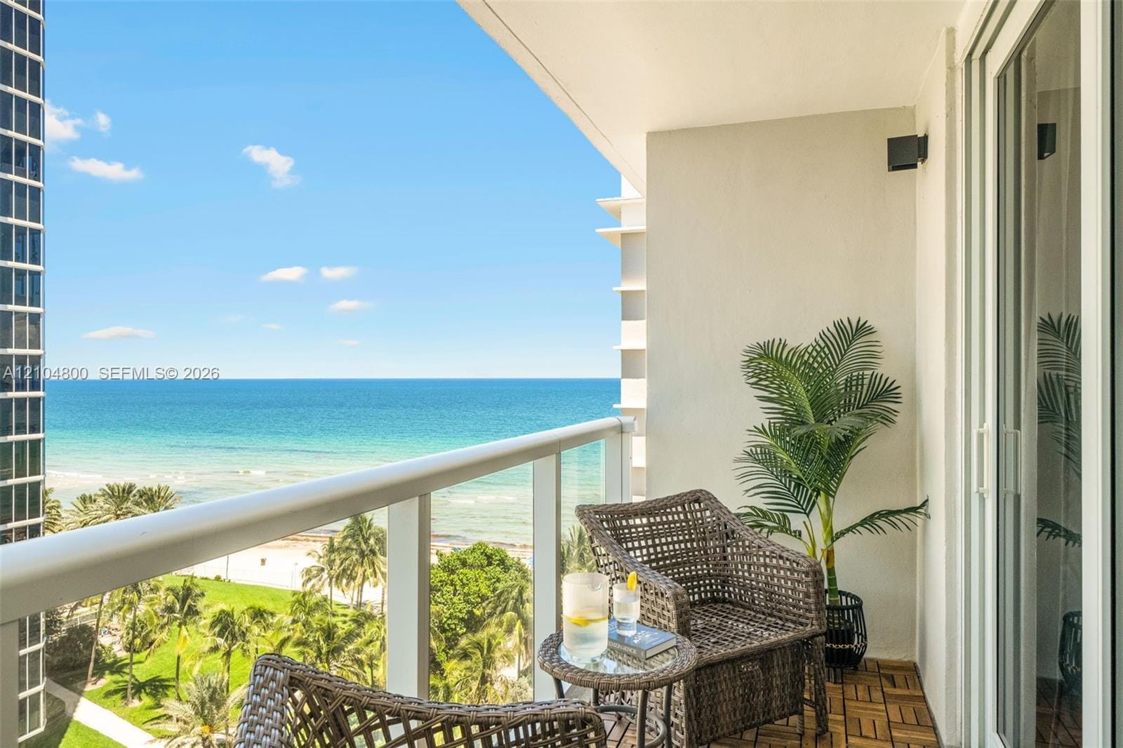 19201 Collins Avenue 924, Sunny Isles Beach, FL 33160 photo 14