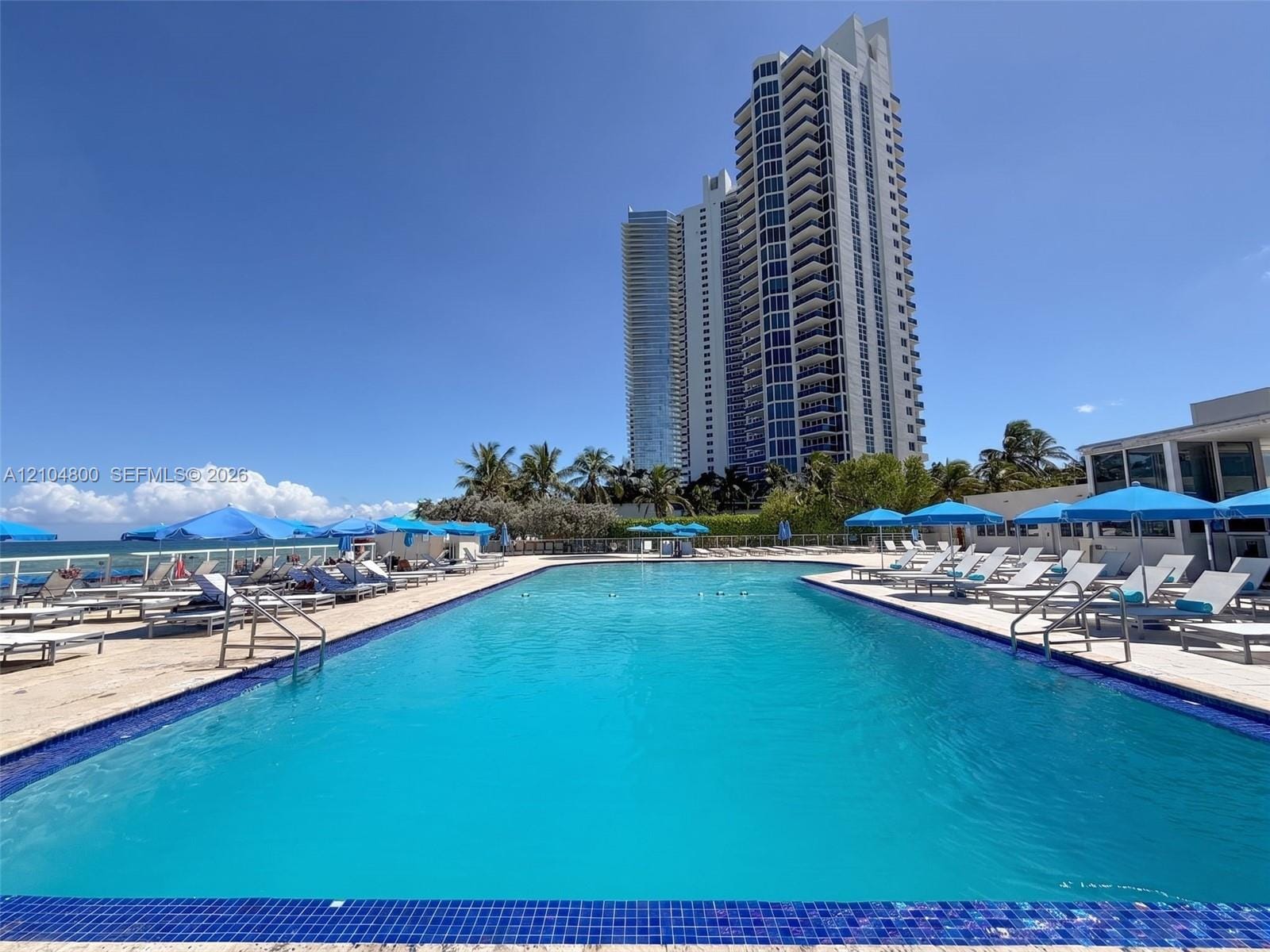 19201 Collins Avenue 924, Sunny Isles Beach, FL 33160 photo 23