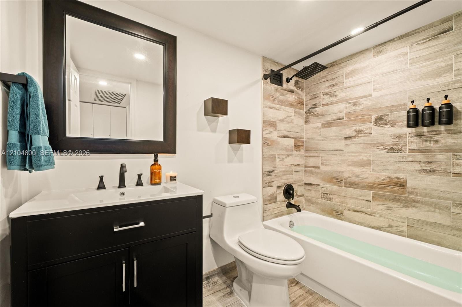 19201 Collins Avenue 924, Sunny Isles Beach, FL 33160 photo 6
