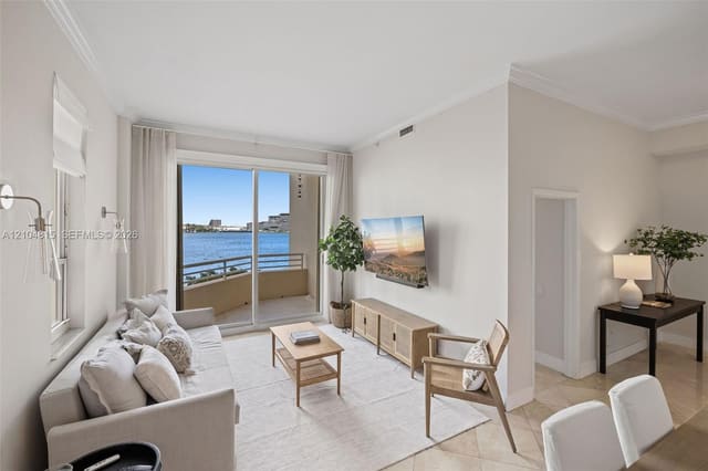 888 Brickell Key Drive 410, Miami, FL 33131