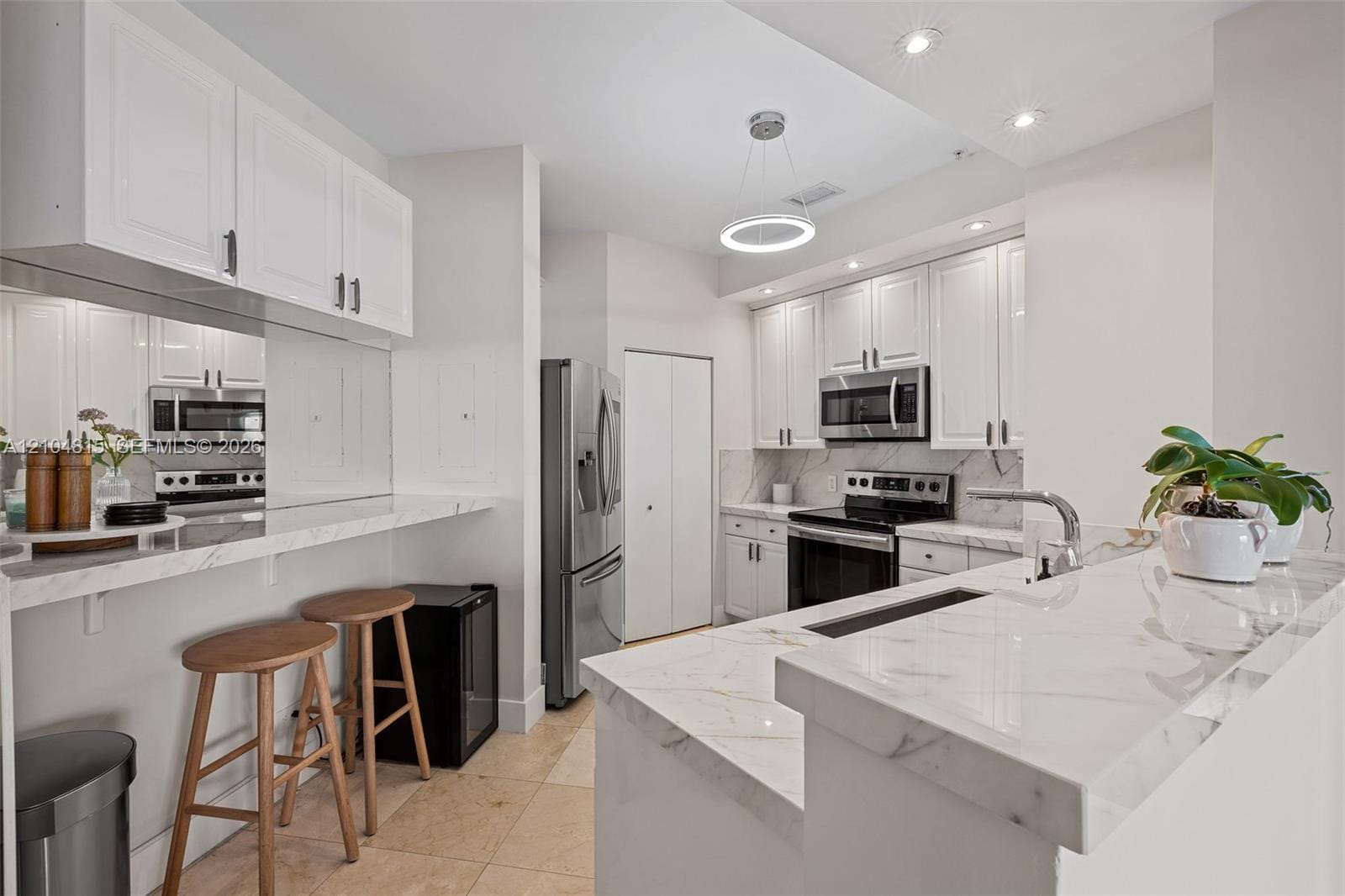 888 Brickell Key Drive 410, Miami, FL 33131 photo 11