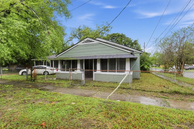 956 Baker Avenue, Jacksonville, FL 32209