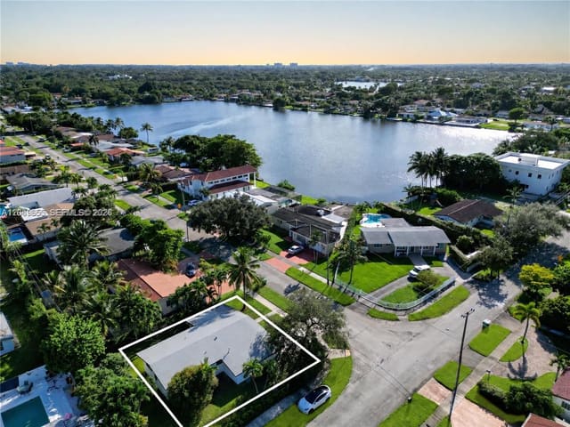21341 NE 25th Court, Sunswept Isle, Aventura, FL