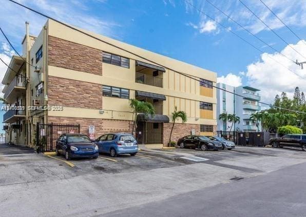7845 NE Bayshore Court 6, Miami, FL 33138