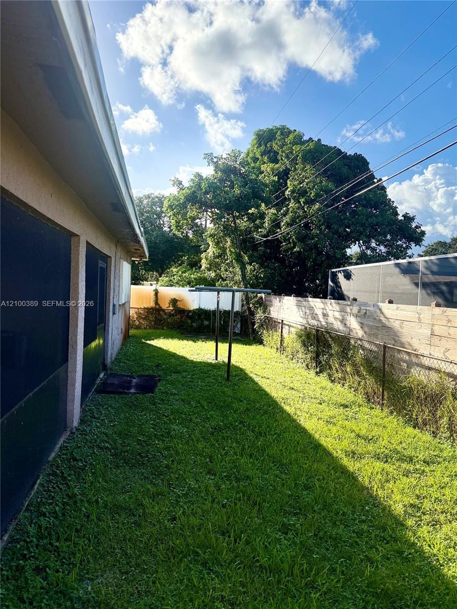 3851 SW 11th Street — photo 3