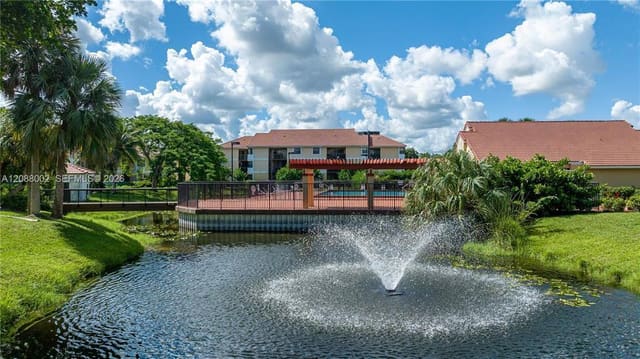 5841 Riverside Drive 102-A3, Coral Springs, FL 33067
