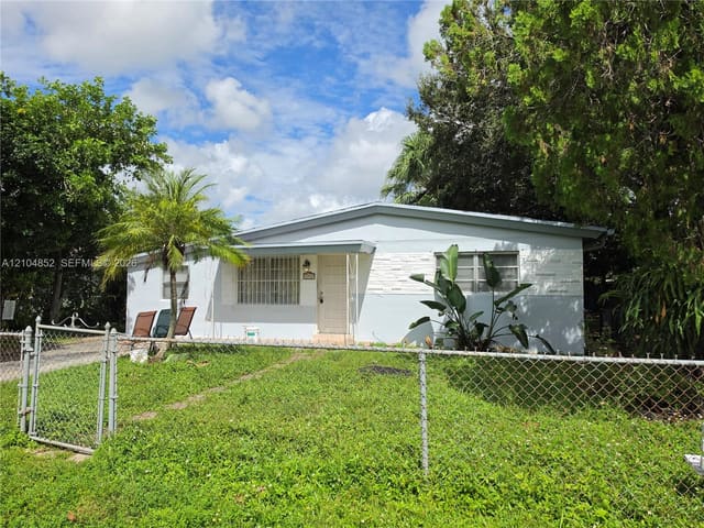 5701 Raleigh Street, Hollywood, FL 33021