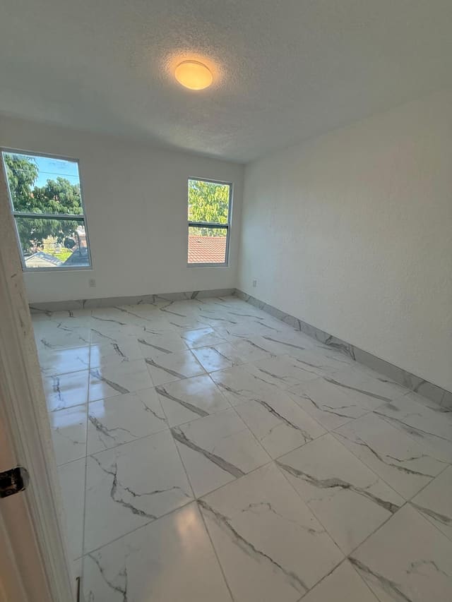 1652 Madison Street, Hollywood, FL 33020