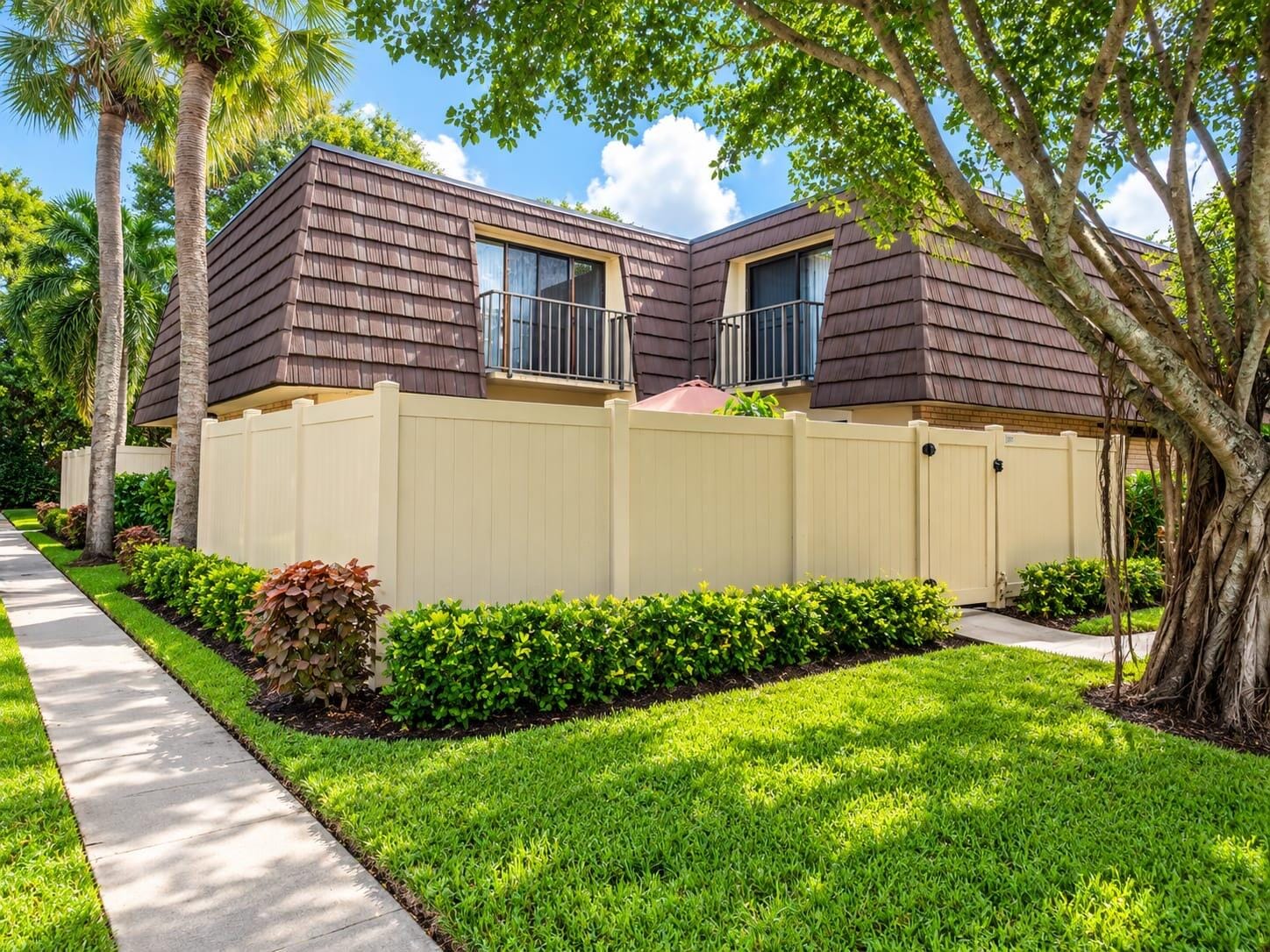 8017 80th Way, West Palm Beach, FL 33407