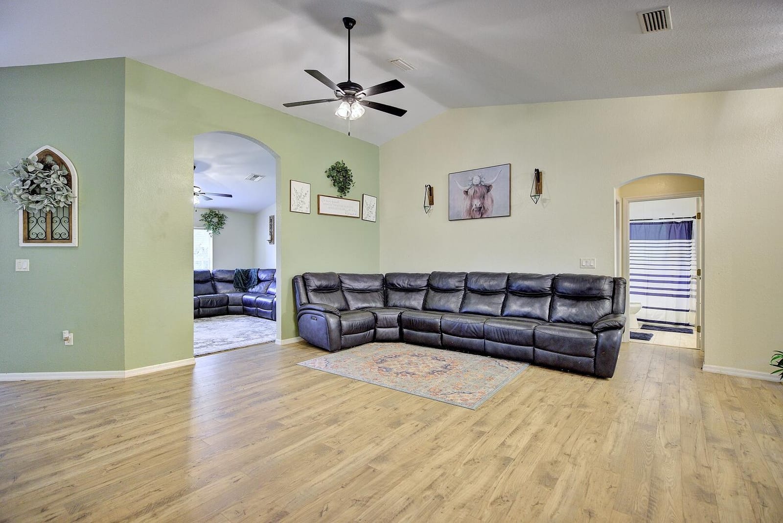 9134 Oviedo Street — photo 4