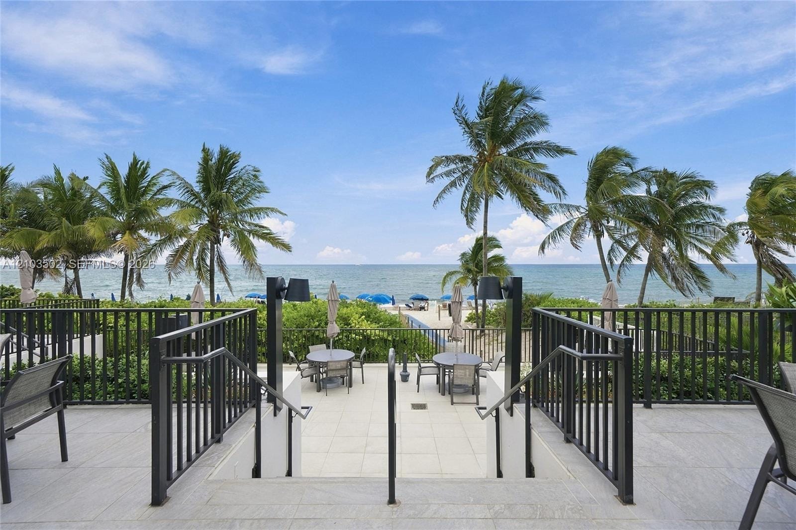 1980 S Ocean Drive 19A — photo 1