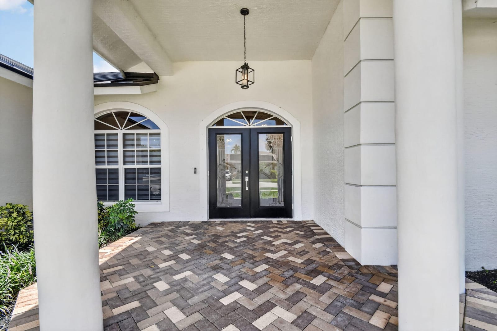 2676 YARMOUTH Drive — photo 9