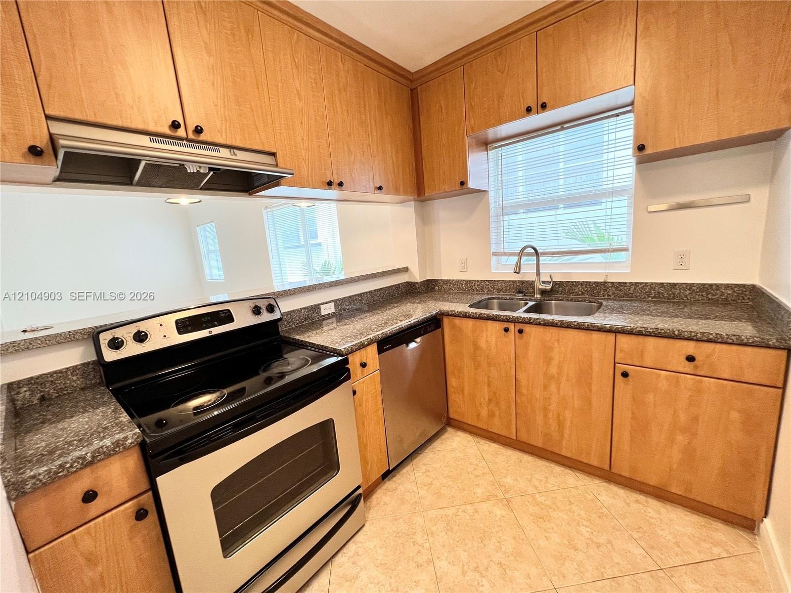 950 Bay Drive 7 — photo 10