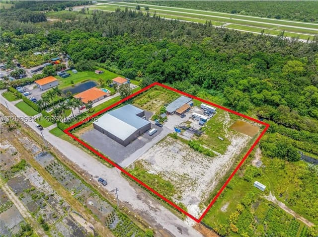 5601 SW 210th Terrace, Southwest Ranches, FL 33332