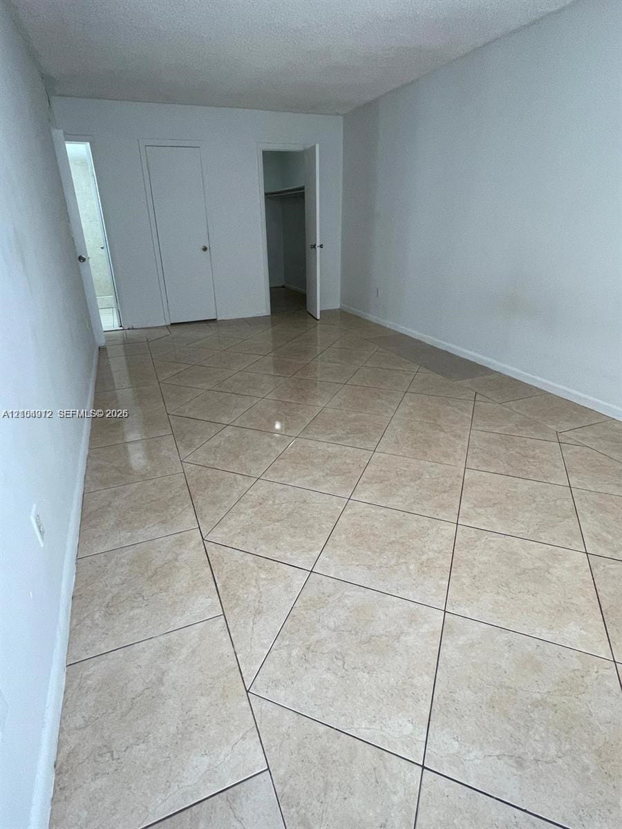 494 NW 165th St Road C-105 — photo 6
