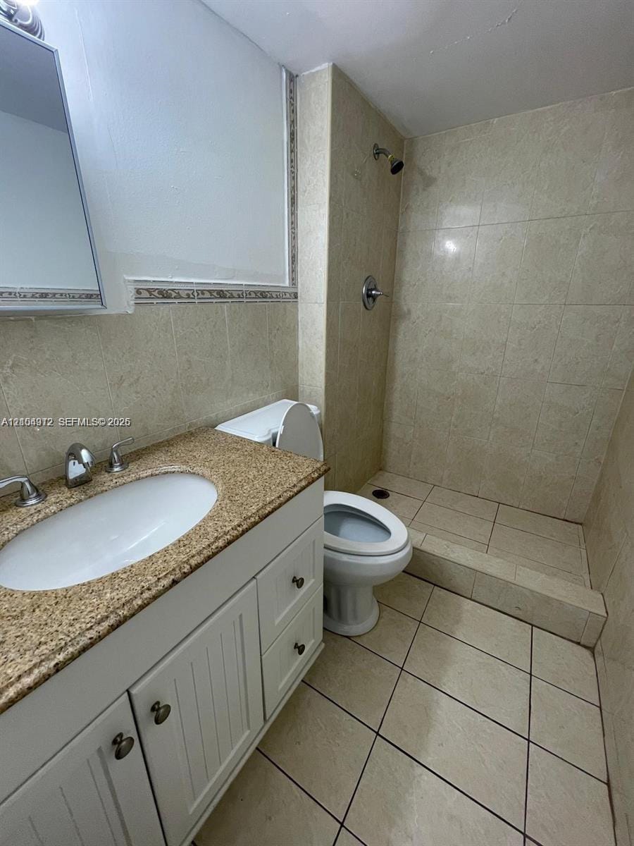 494 NW 165th St Road C-105 — photo 7