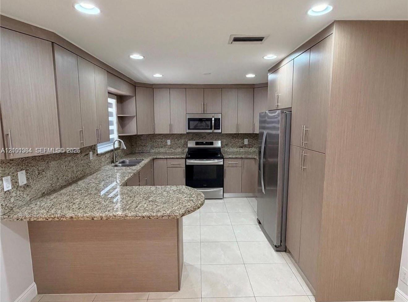3011 N 74th Avenue, Hollywood, FL 33024 photo 11