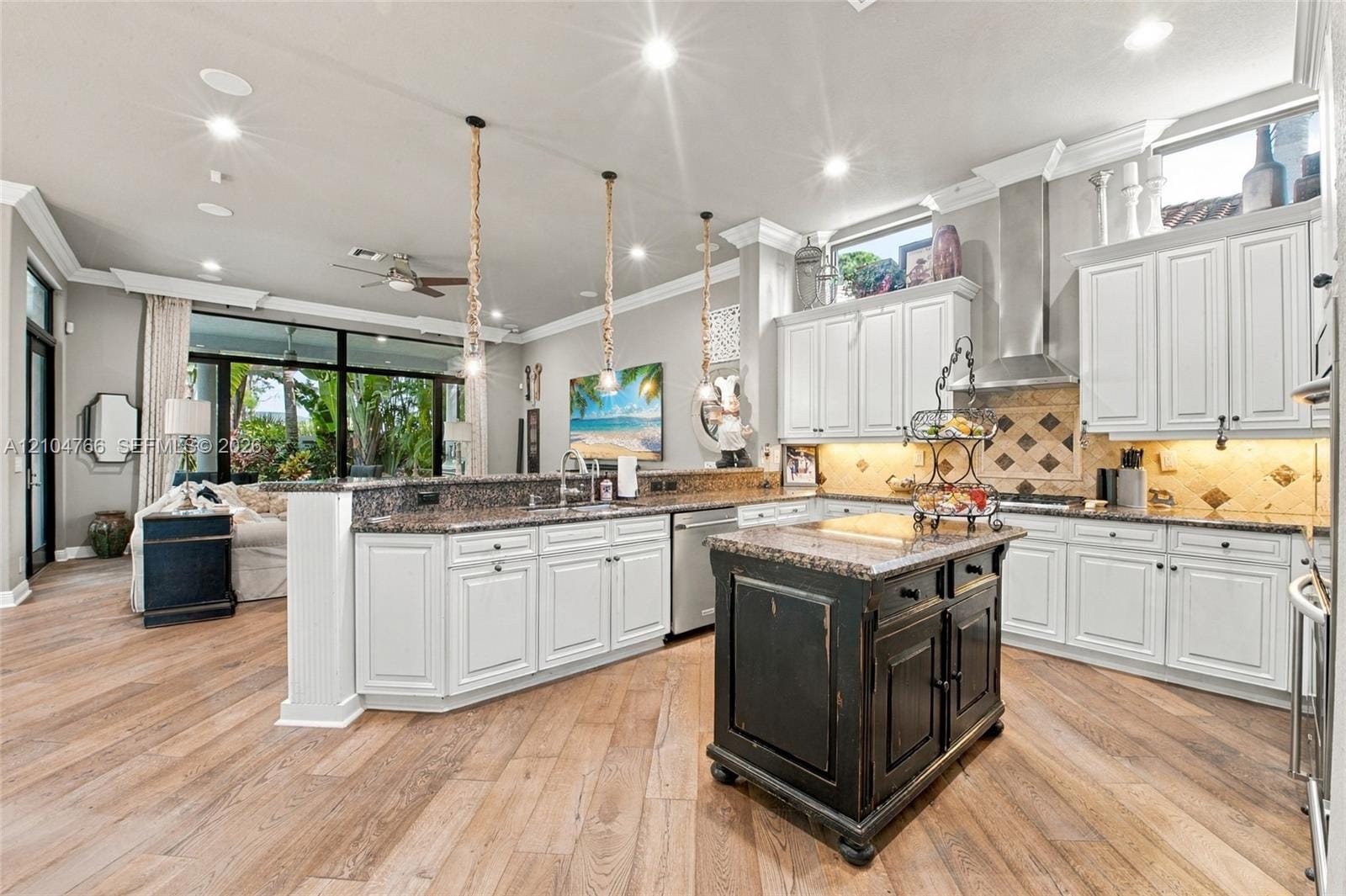 5123 Isabella Drive — photo 10