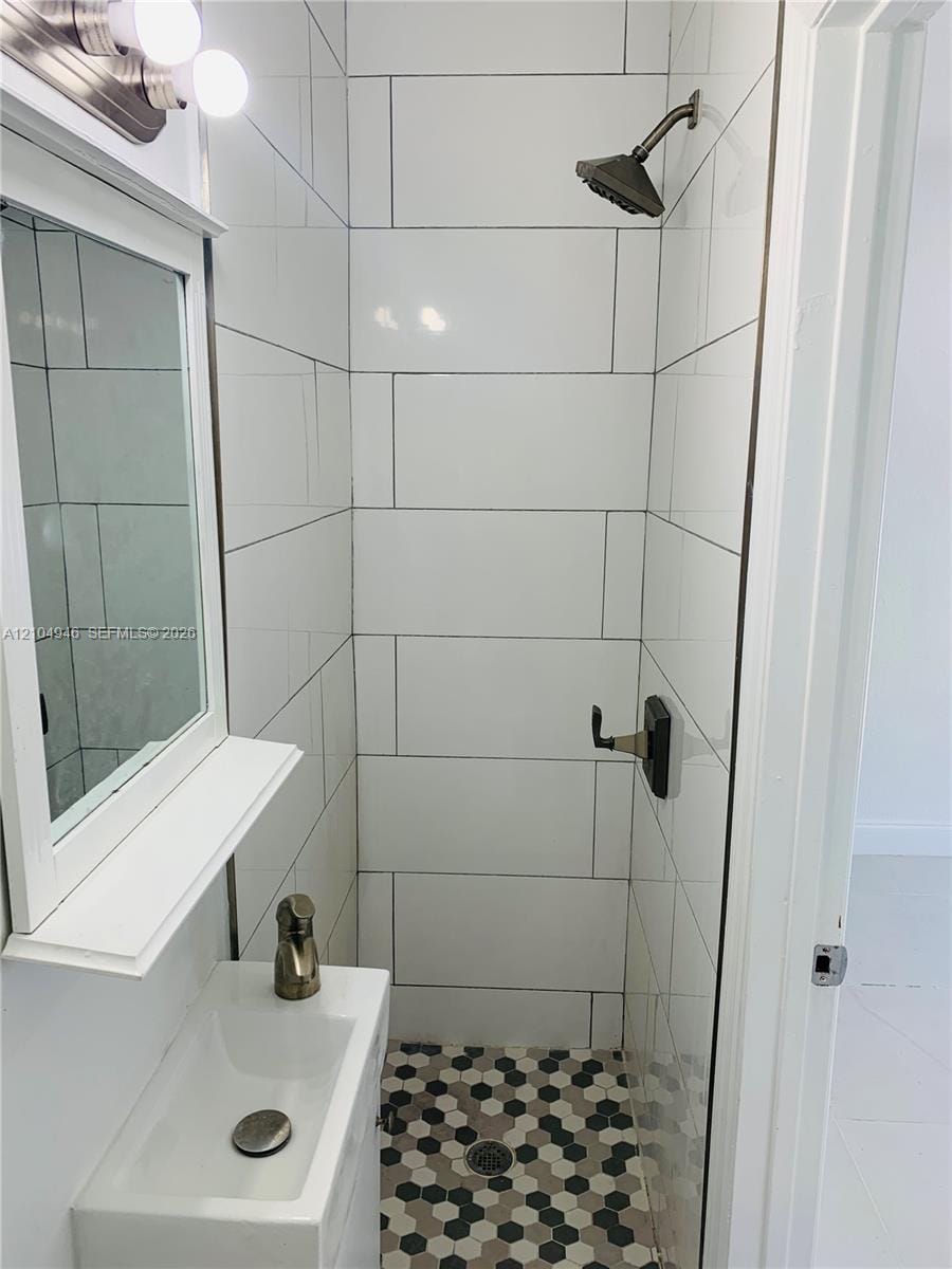 1255 SW 6th Street 7 — photo 5