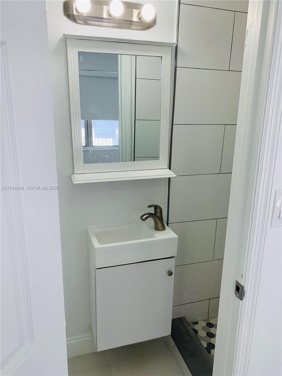 1255 SW 6th Street 7 — photo 6