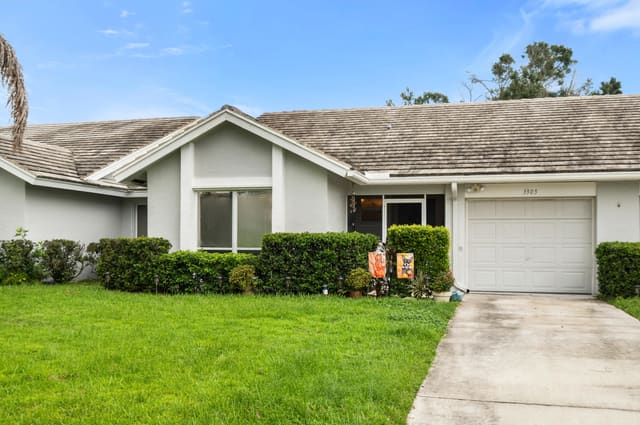 3305 SW Villa Place, Palm City, FL 34990