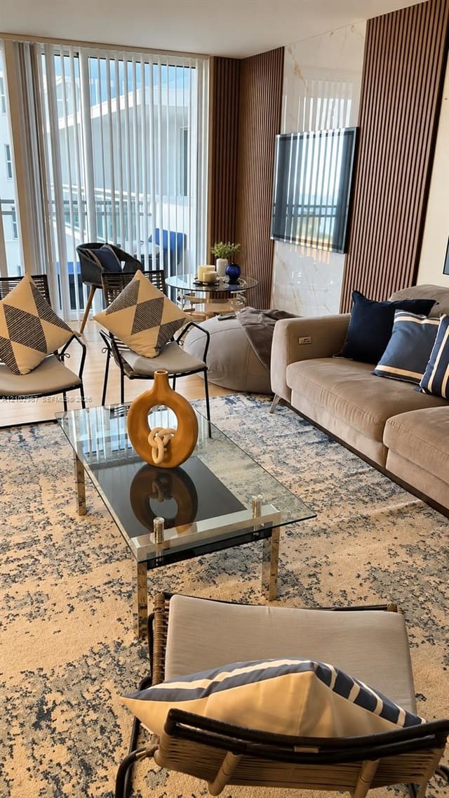 2030 S Ocean Drive 618, Hallandale Beach, FL 33009