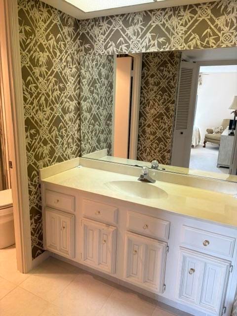 5380 WOODLAND LAKES Drive 216 — photo 11