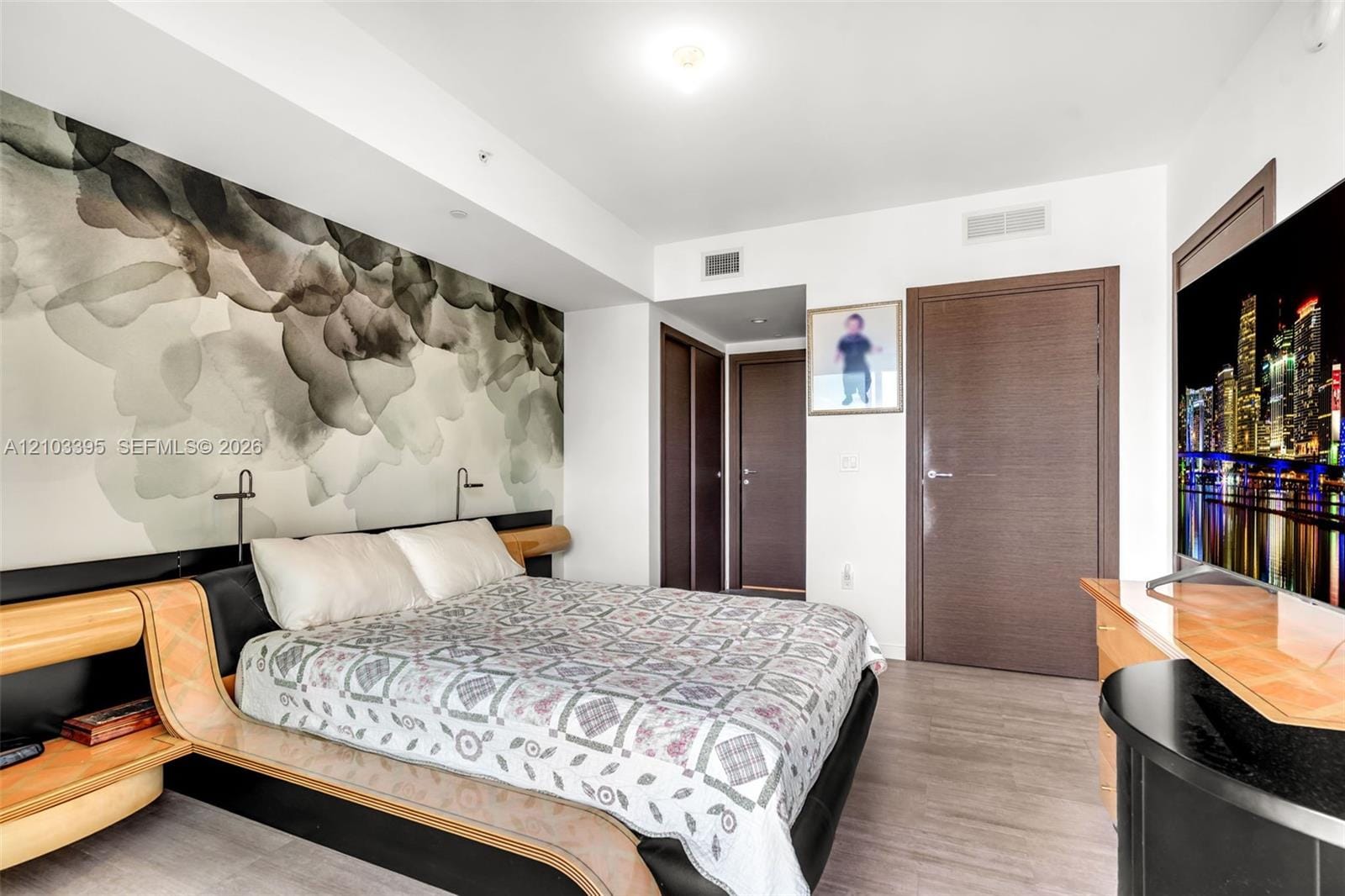1000 Brickell Plaza 3110 — photo 11