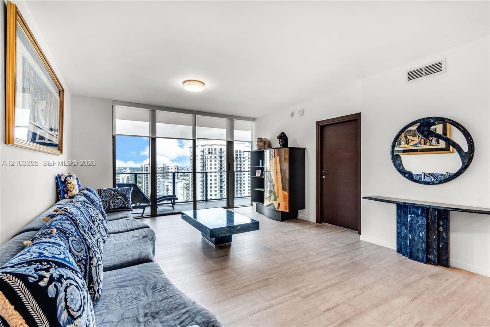 1000 Brickell Plaza 3110 — photo 4